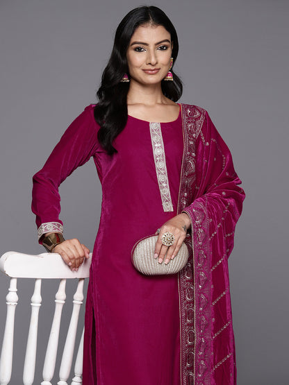 Women Ethnic Motifs Yoke Design Sequinned Velvet Kurta with Trousers & Dupatta