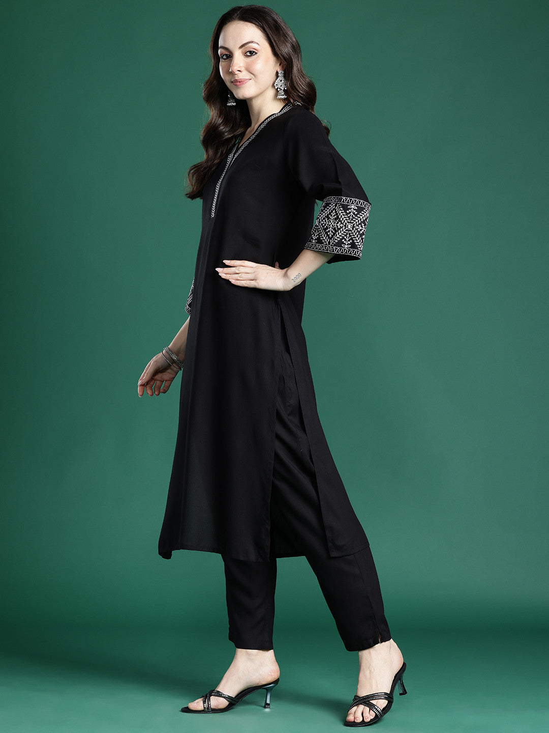 Ethnic Motifs Embroidered Regular Kurta with Trousers