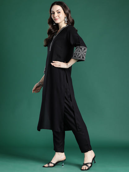 Ethnic Motifs Embroidered Regular Kurta with Trousers