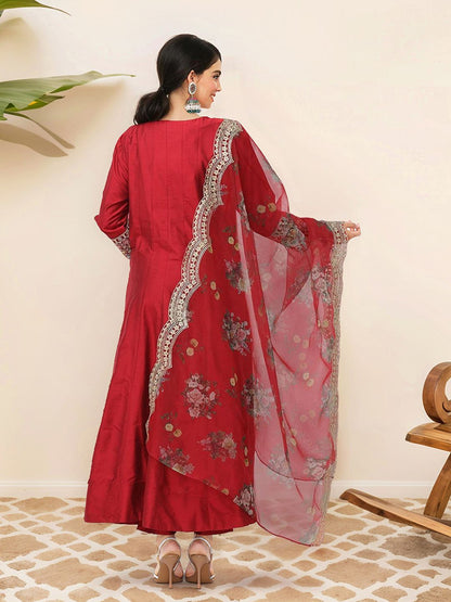 Dhiyona IS Women's Women Ethnic Motifs Yoke Design Regular Thread Work Kurta with Trousers & With Dupatta