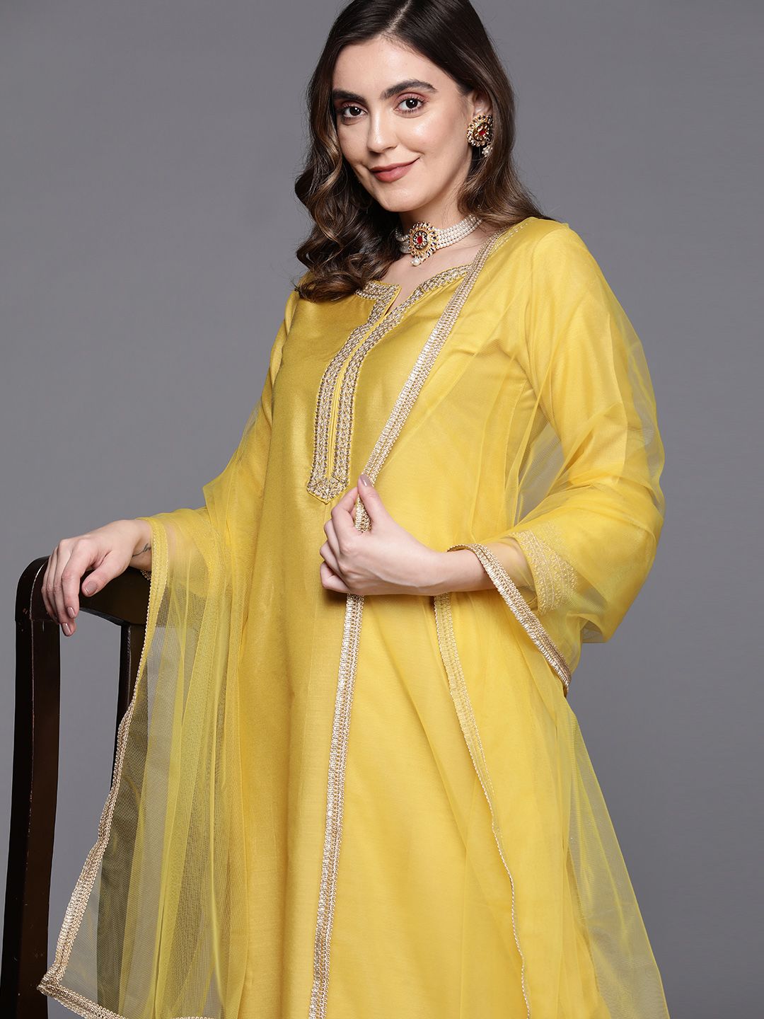 Dhiyona IE Ethnic Motifs Embroidered Sequinned Kurta With Trousers & With Dupatta