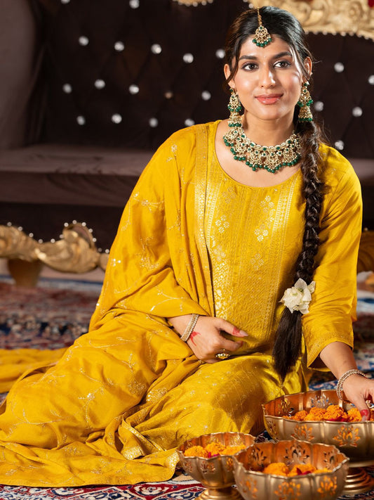 Dhiyona IE Floral woven Design Zari Work Straight Kurta With Trousers & Dupatta