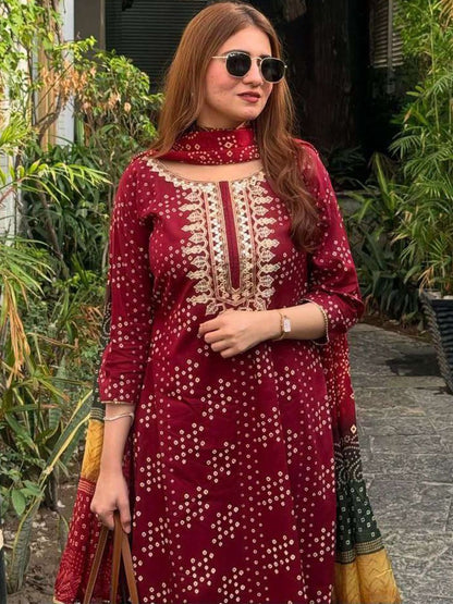 Dhiyona KL Ethnic Motifs Printed Thread Work Straight Kurta With Trousers & Dupatta