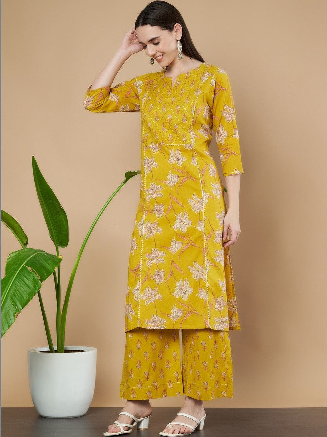 Women Floral Printed Regular Pure Cotton Kurta with Palazzos