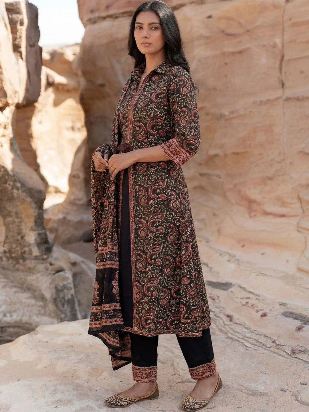 Women Paisley Printed Regular Pure Cotton Kurta with Trousers & With Dupatta
