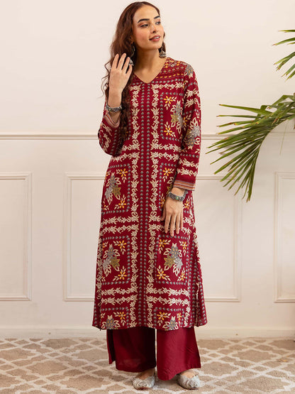 Floral Printed V-Neck Straight Kurta & Trousers