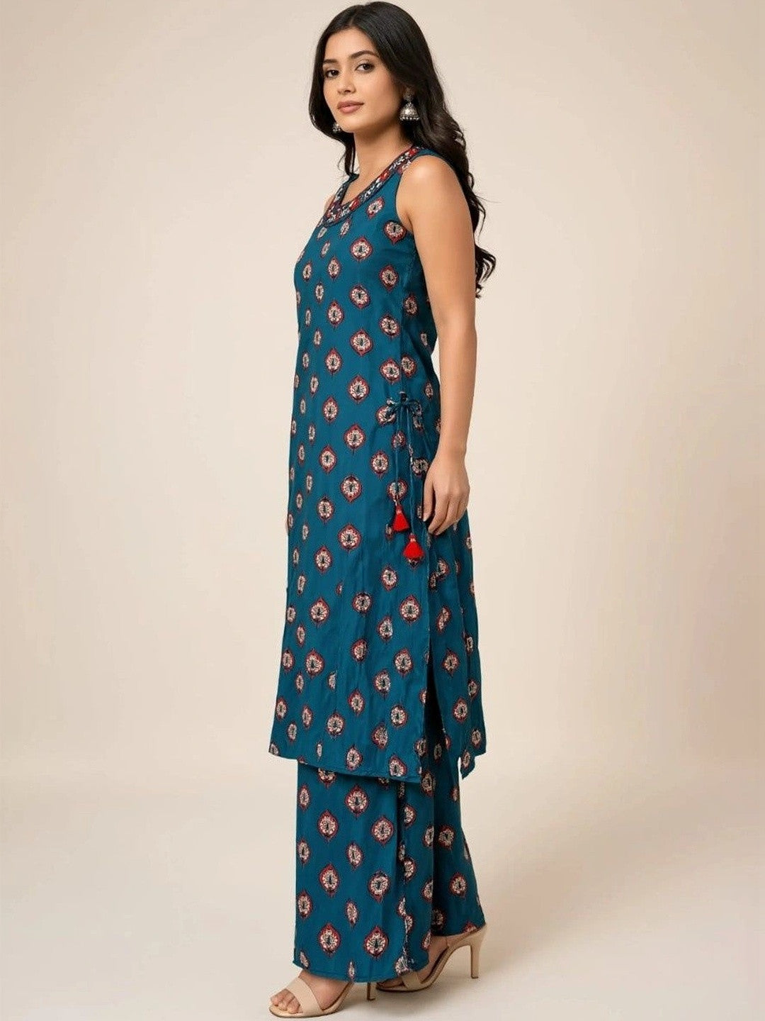 Women Ethnic Motifs Printed Regular Thread Work Pure Cotton Kurta with Palazzos