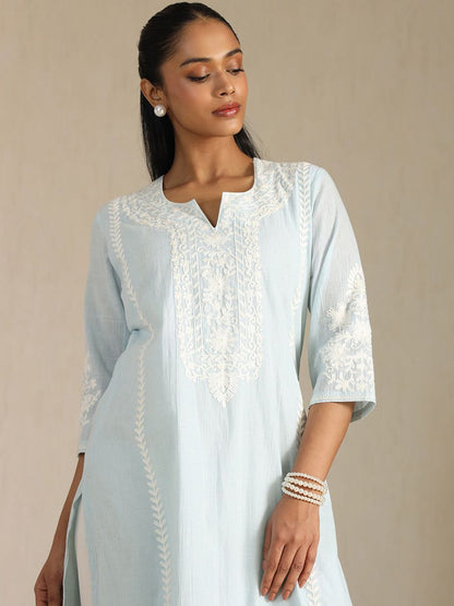Dhiyona SO Women's Floral Embroidered Notch Neck Thread Work Cotton Straight Kurta With Trousers
