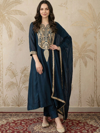 Women Ethnic Motifs Embroidered Regular Kurta with Trousers & With Dupatta