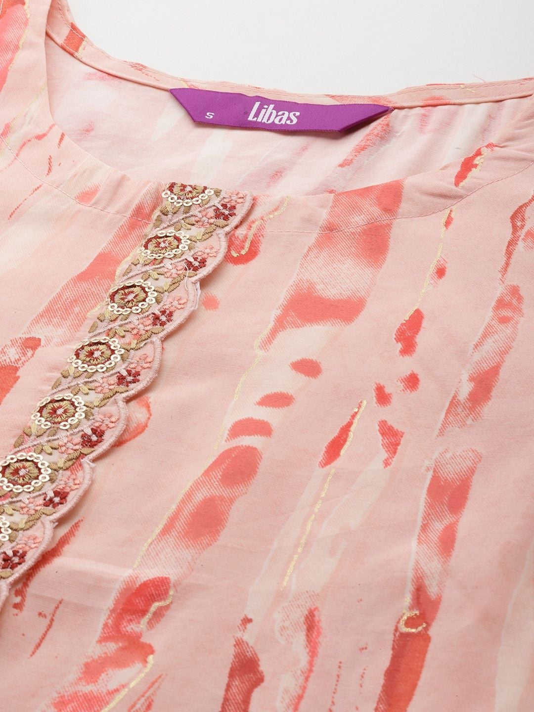 Women Printed Regular Thread Work Kurta with Trousers & With Dupatta