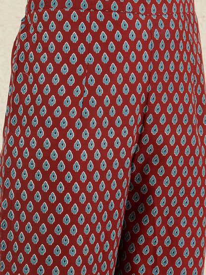Women Floral Printed Cotton Kurta with Trousers