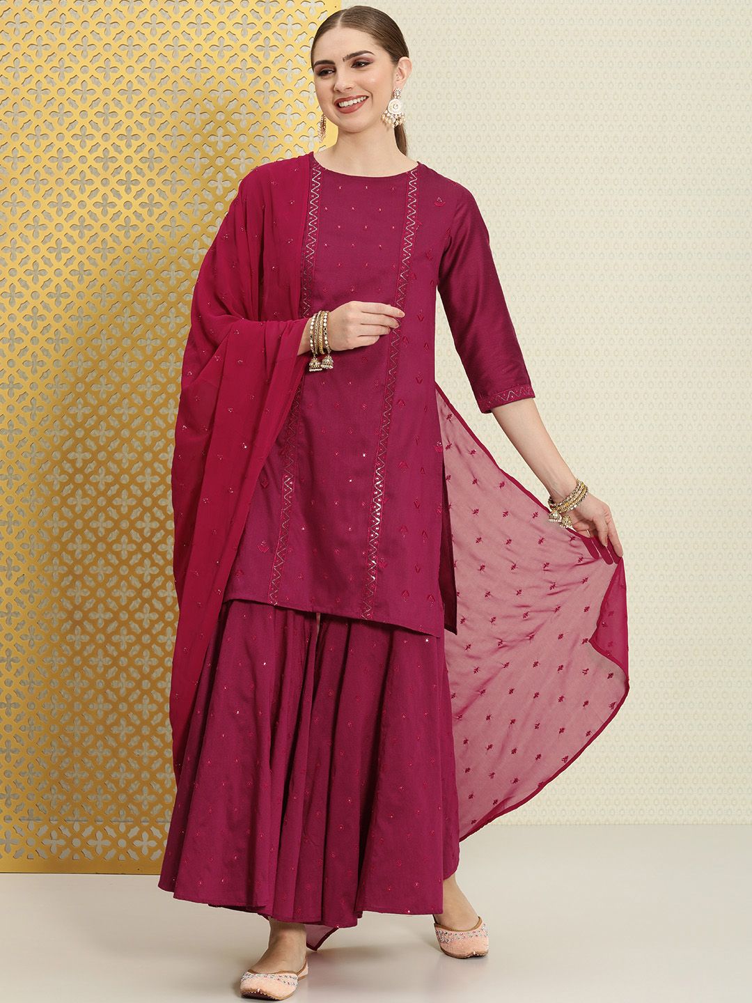 Dhiyona HOP Jashn Floral Sequinned Woven Design Kurti & Sharara With Dupatta