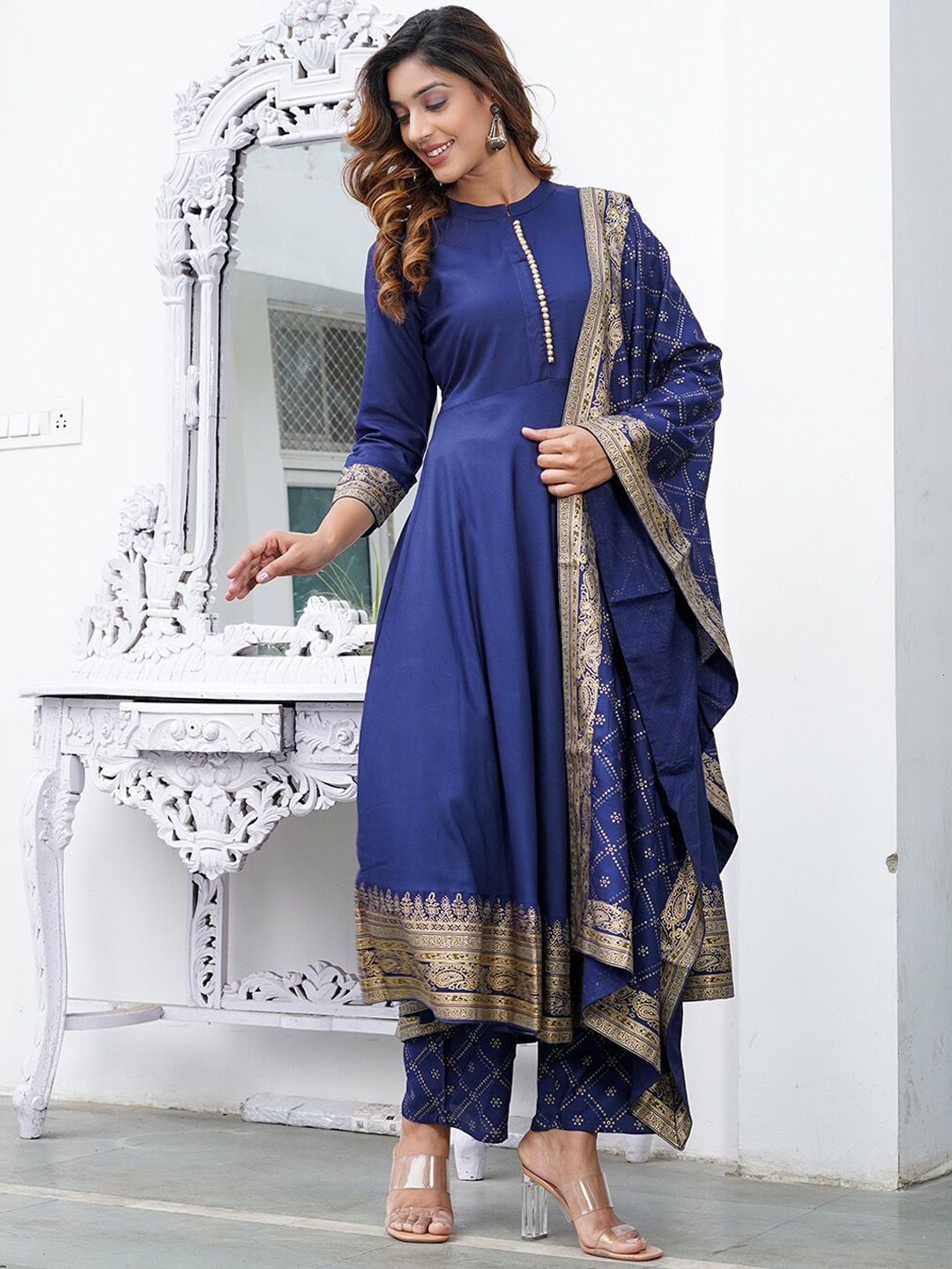 Dhiyona KL Ethnic Motifs Printed Anarkali Kurta with Trousers & Dupatta