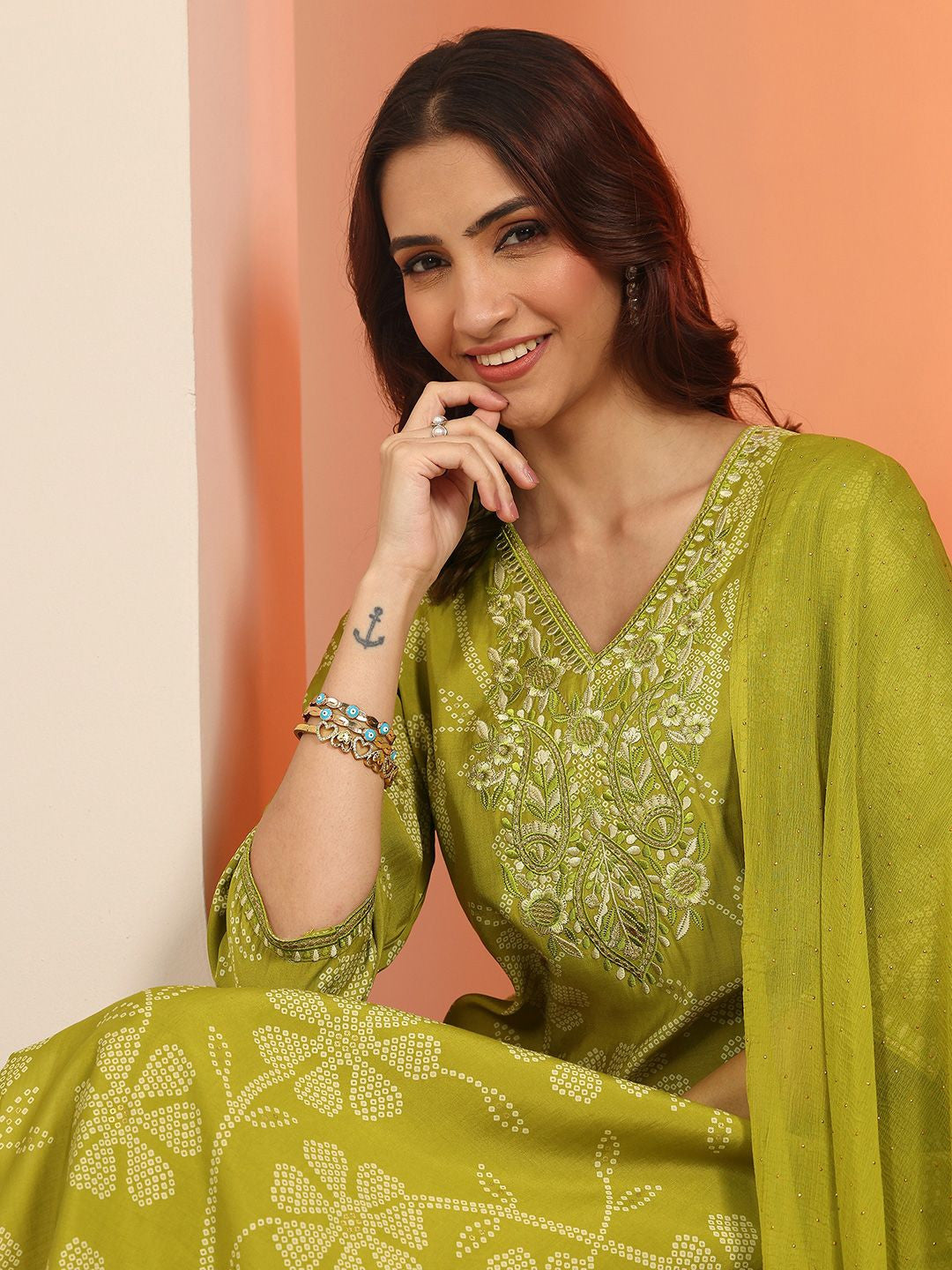Bandhani Printed Thread Work Straight Kurta With Trousers & Dupatta