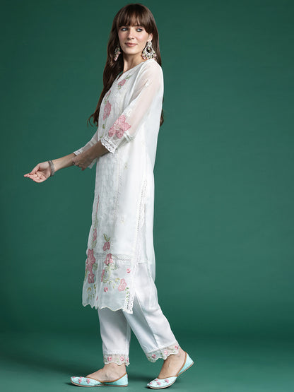 Women Floral Embroidered Panelled Thread Work Kurta With Trousers & Dupatta
