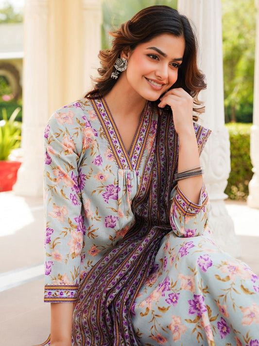 Dhiyona KL Floral Printed Straight Kurta With Trouser And Dupatta