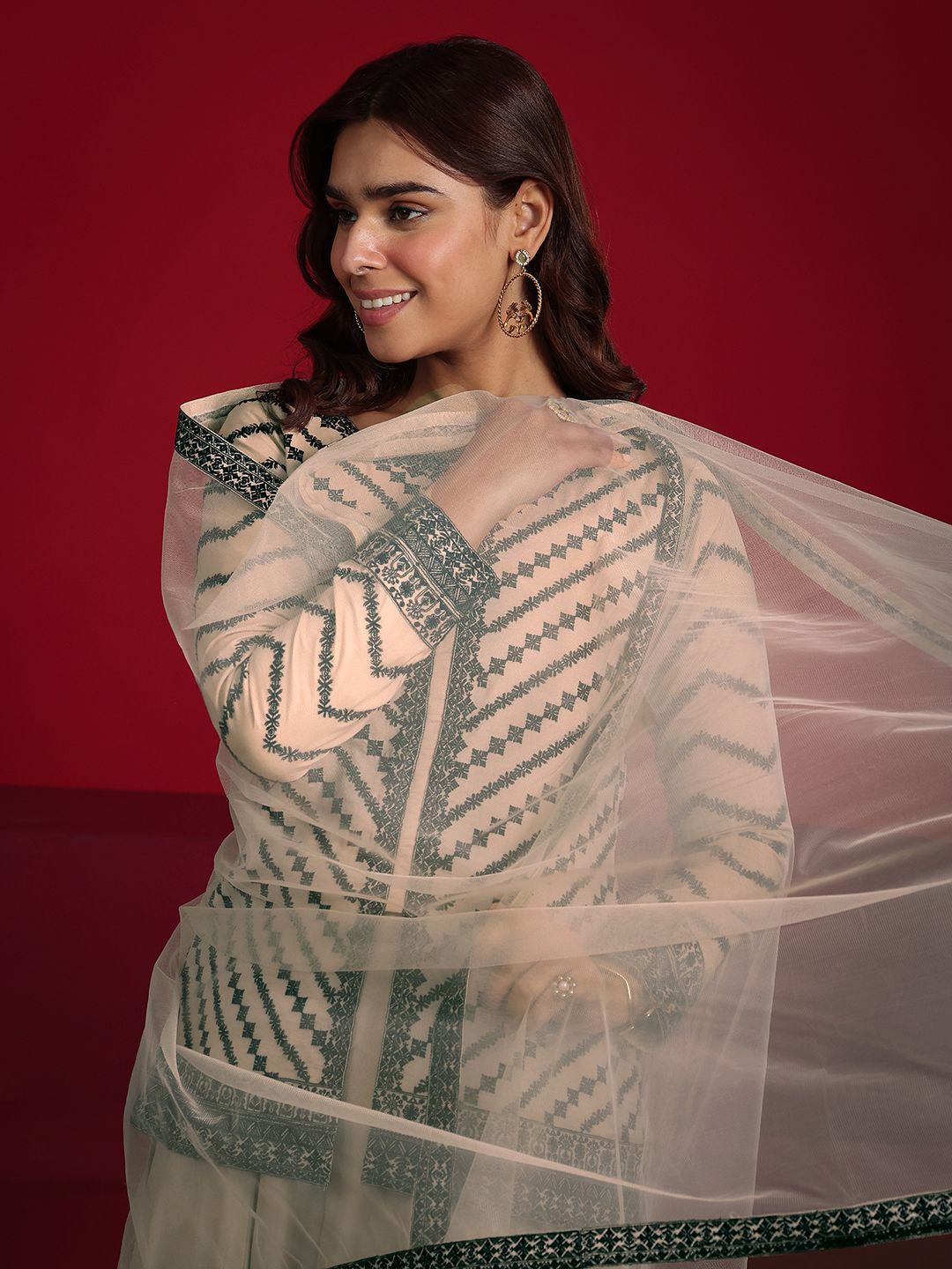 Dhiyona LL Ethnic Motifs Embroidered Straight Kurti With Palazzos & Dupatta