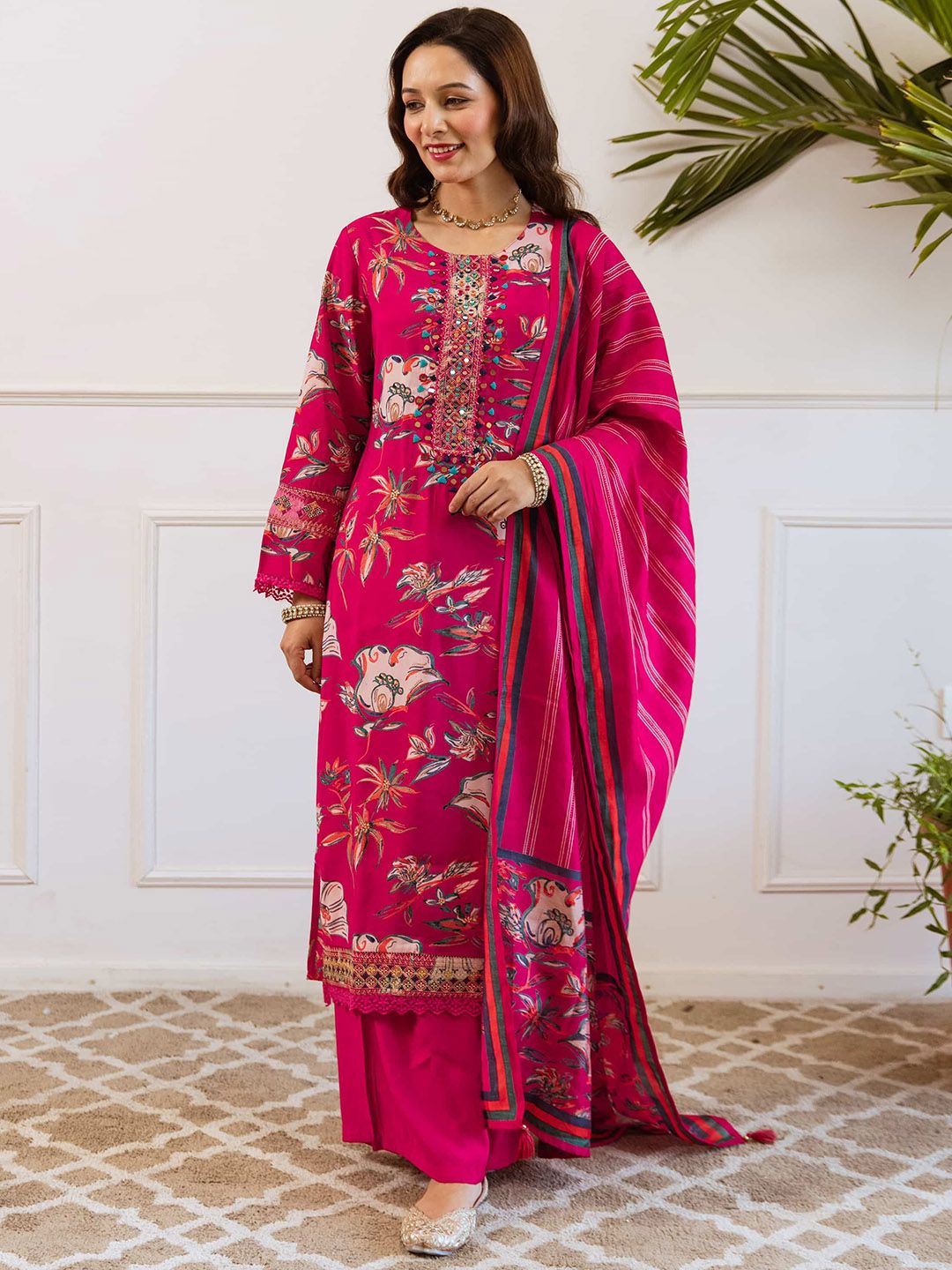 Dhiyona SN Women Floral Printed Kurta Palazzo With Dupatta Kurta Sets