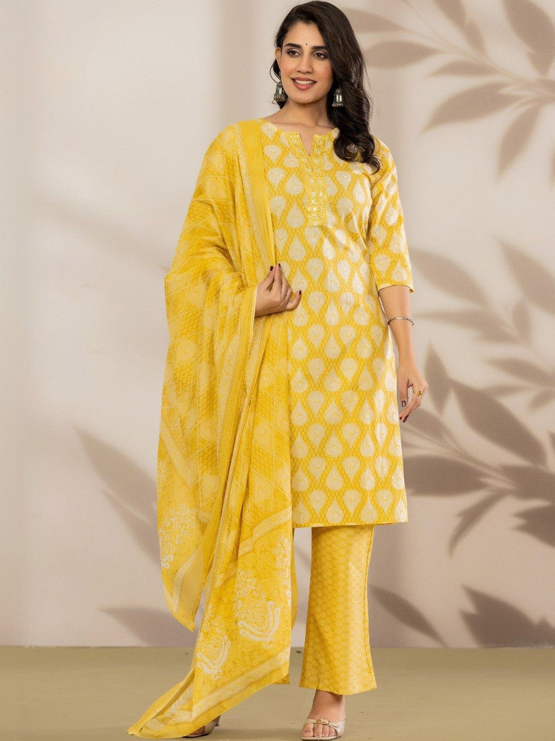 Women Ethnic Motifs Printed Regular Sequinned Pure Cotton Kurta with Trousers & With Dupatta