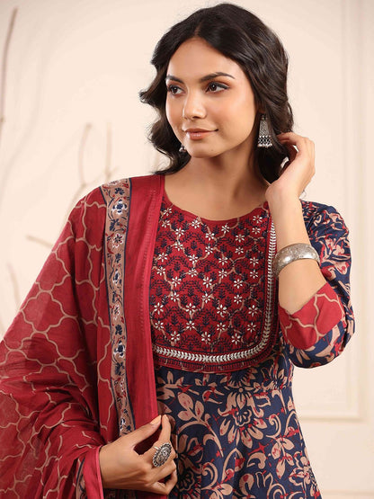 Dhiyona RR Women's Floral Embroidered Pure Cotton Kurta with Trousers & Dupatta