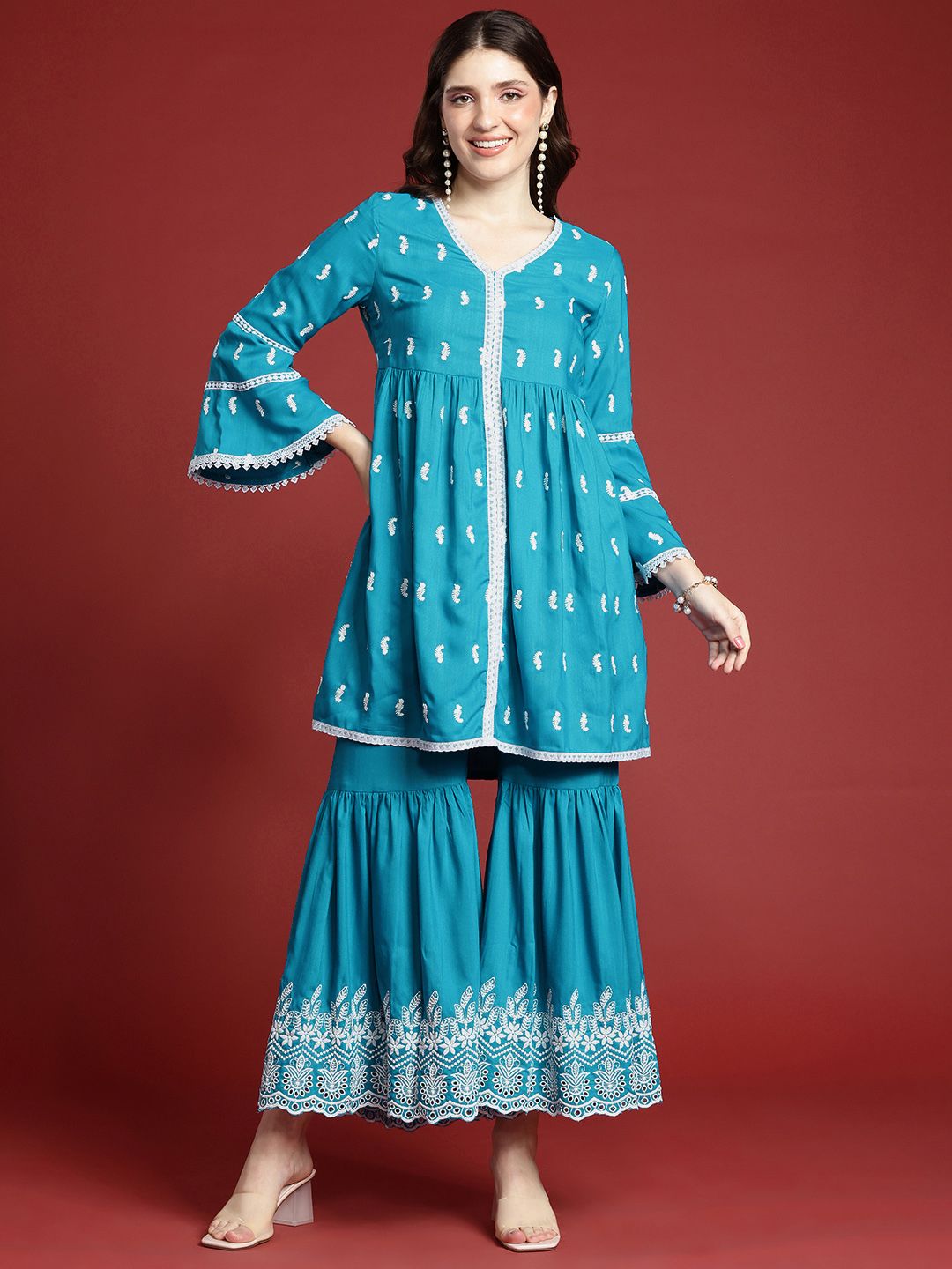 Dhiyona AN Ethnic Motifs Embroidered Kurta with Sharara