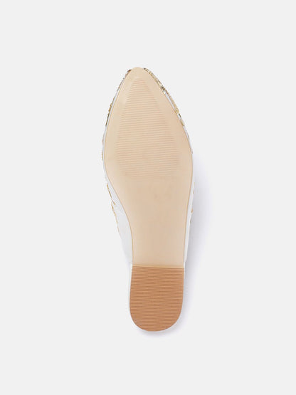 Dhiyona HOP Women Sequin Embellished Ethnic Mules