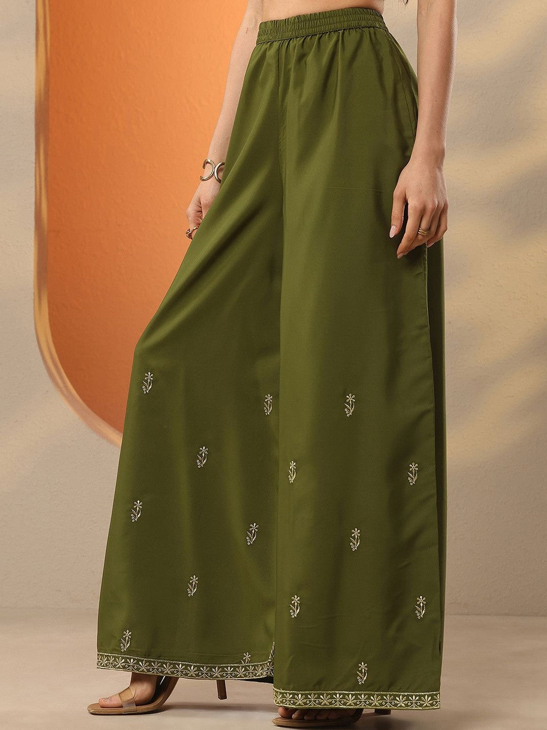 Ethnic Motifs Embroidered Thread Work Kurta With Palazzos & Dupatta