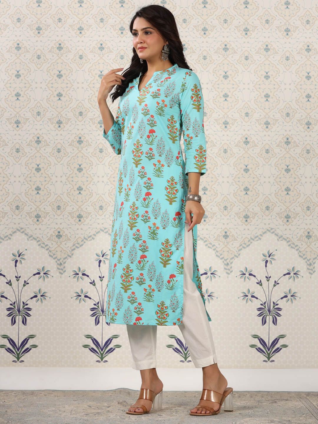 Dhiyona OD  Floral Printed Mandarin Collar Pure Cotton Kurta