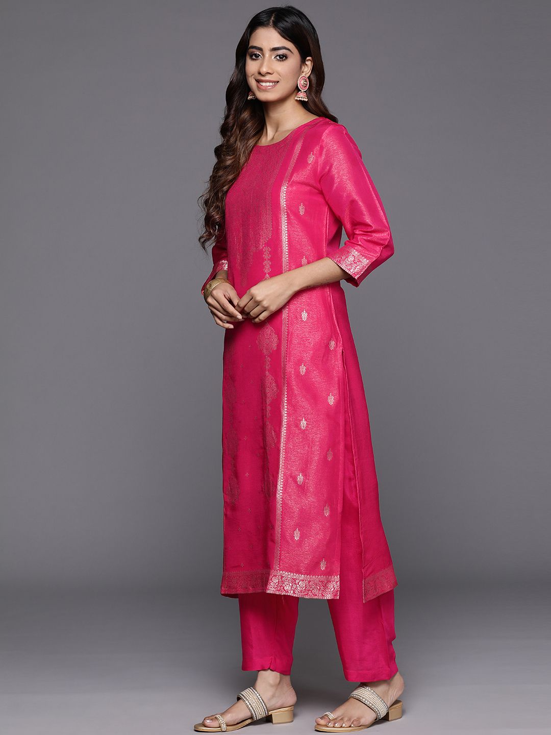 Dhiyona VA Ethnic Motifs Jacquard Kurta with Palazzos & Dupatta