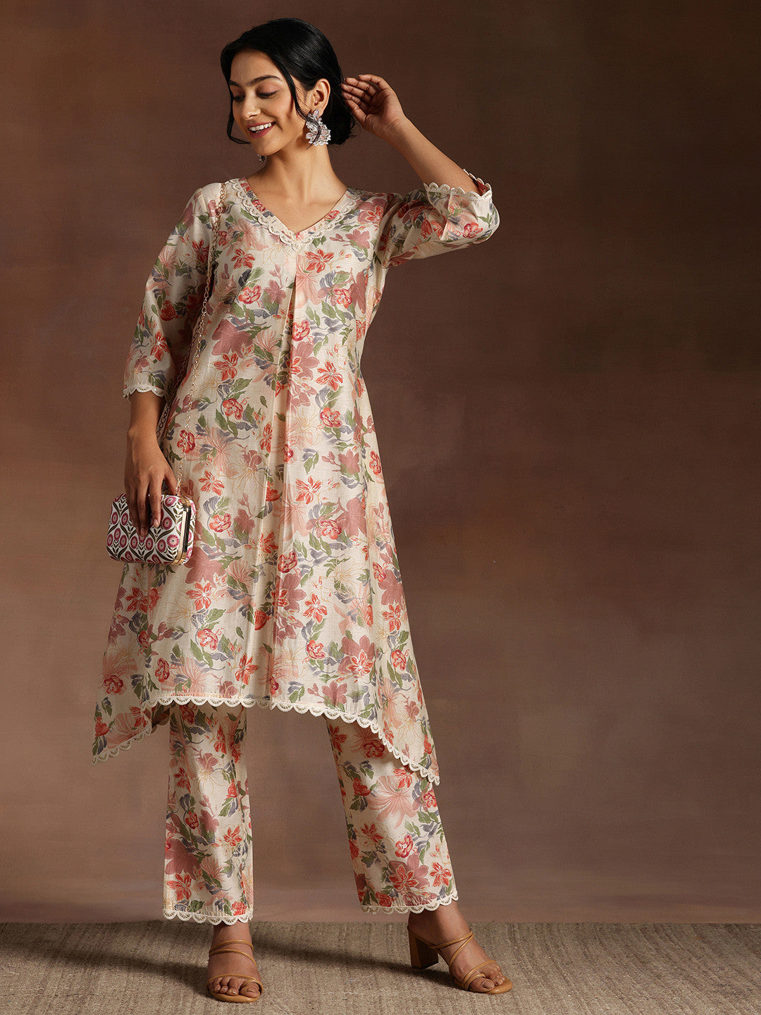 Floral Printed Kurta With Trouser