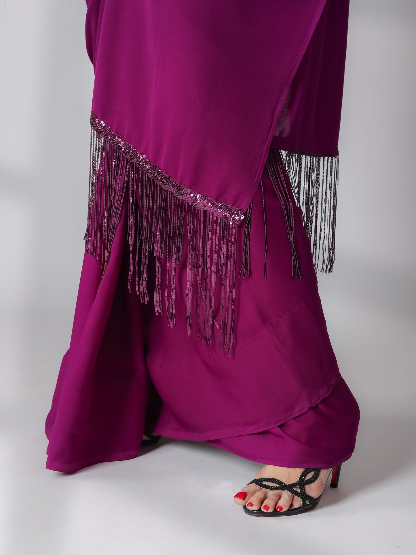 Dhiyona ST SET | Cocktail Plum Saree With Wine Sequin Sleeveless Blouse - 2 Piece