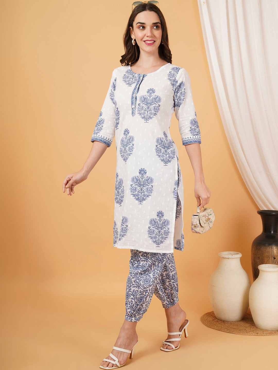 Women Floral Printed Regular Pure Cotton Kurta with Harem Pants