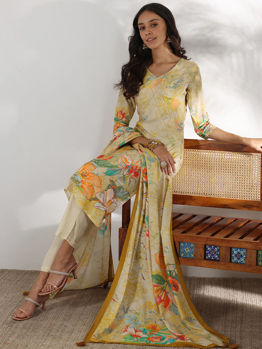 Floral Printed Beads and Stones Straight Kurta With Trousers & Dupatta