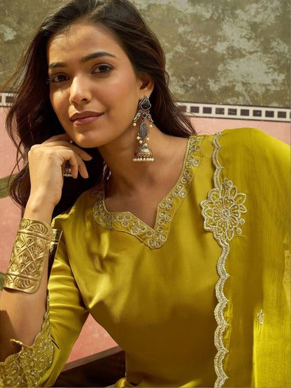 Women Ethnic Motifs Embroidered Regular Thread Work Kurta with Palazzos & With Dupatta