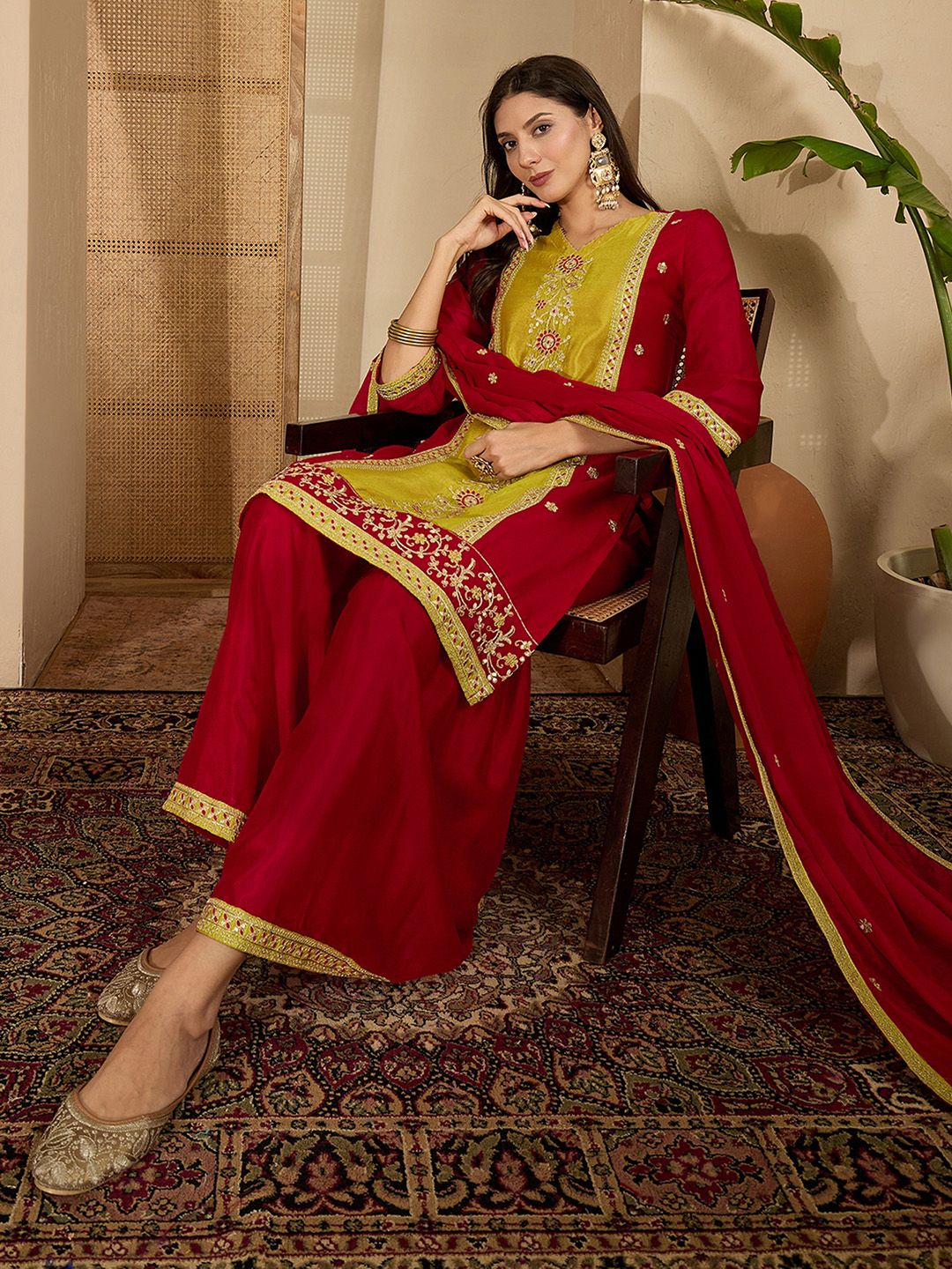 Dhiyona SN Embroidered V-Neck Kurta & Sharara With Dupatta
