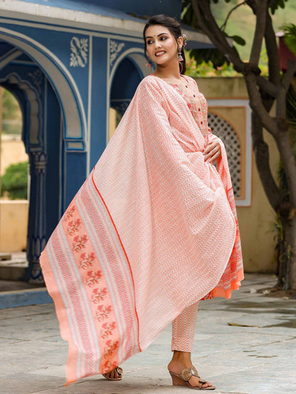 Dhiyona KL Floral Printed Gotta Patti Kurta & Trousers With Dupatta