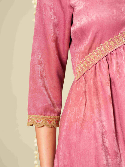 Women Velvet Ethnic Kurta Set