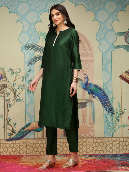 Dhiyona IS Women's Green Thread Work Silk Crepe Straight Kurta With Trousers & Dupatta