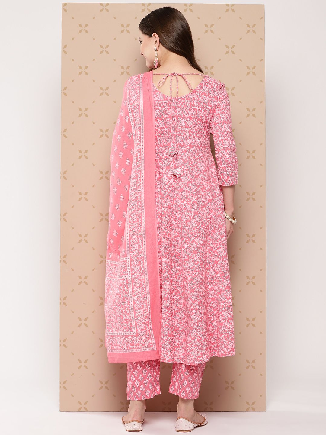 Dhiyona KL Pure Cotton Ethnic Motifs Printed Anarkali Kurta With Trousers & With Dupatta