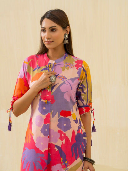 Dhiyona IS Women's Floral Printed Regular Kurta with Trousers