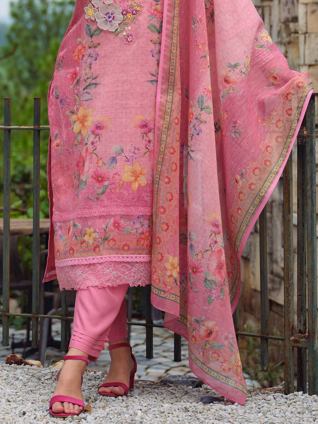 Women Floral Embroidered Beads and Stones Kurta with Trousers & With Dupatta