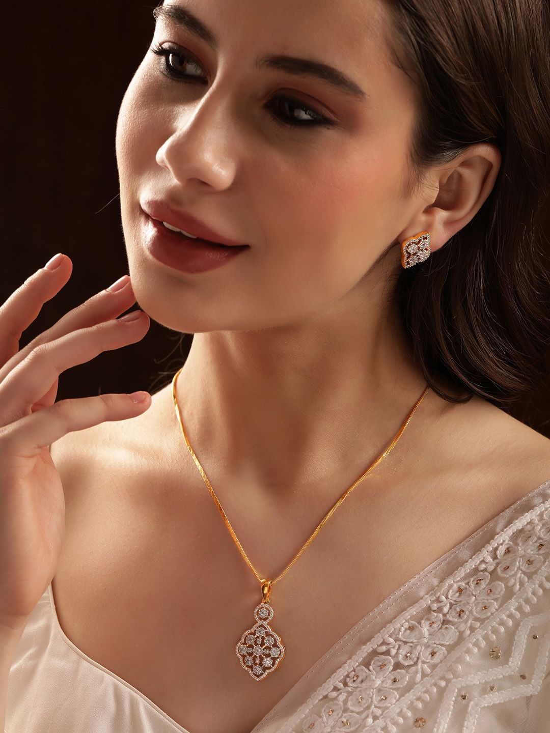 Dhiyona RJ Women's 22K Gold Plated Cubic Zirconia Stone Studded Pendant Jewellery Set