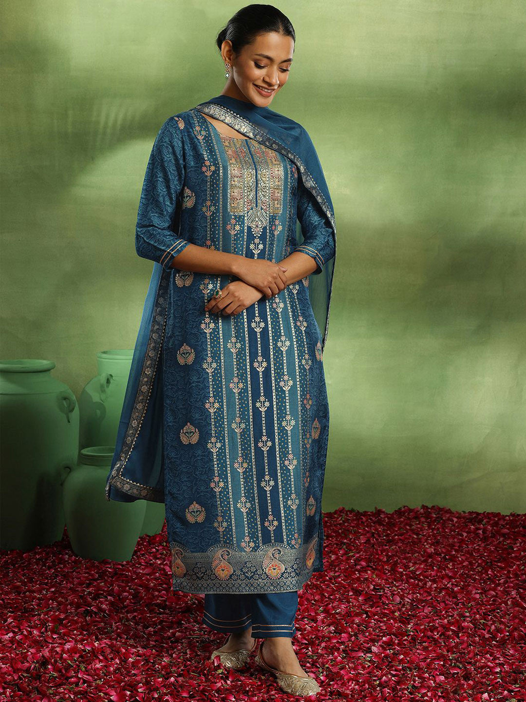 Floral Gotta Patti Republic Day Kurta with Trouser & Dupatta