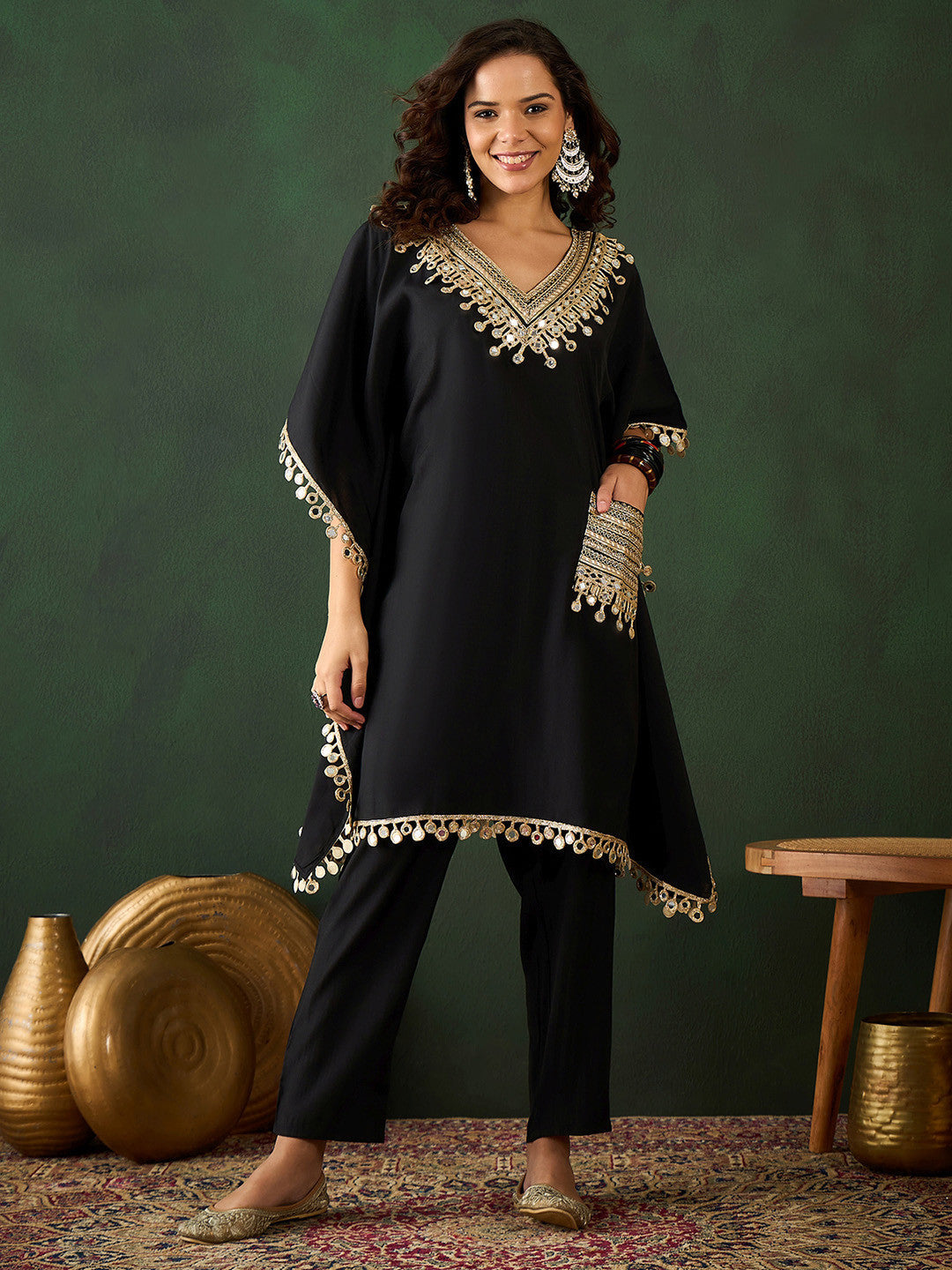 Women Embroidered Kaftan Kurta Set