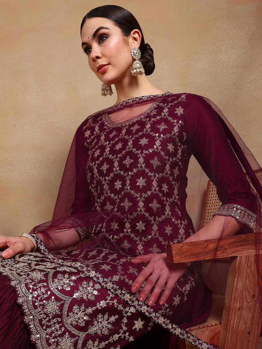 Dhiyona KL Women Ethnic Motifs Embroidered Regular Thread Work Kurta with Sharara & With Dupatta
