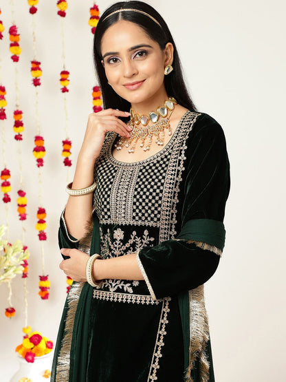 Dhiyona VA Green Ethnic Motifs Embroidered Velvet Straight Kurta & Palazzos With Dupatta
