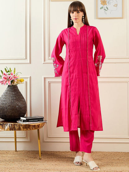 Dhiyona IE Women Magenta Kurta Sets
