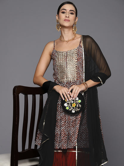 Women Dyed Regular Thread Work Kurta with Sharara & With Dupatta