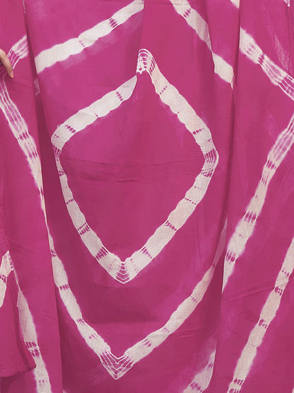 Dhiyona KL Women Pink Leheriya Printed Pure Cotton Kurta with Trouser & With Dupatta