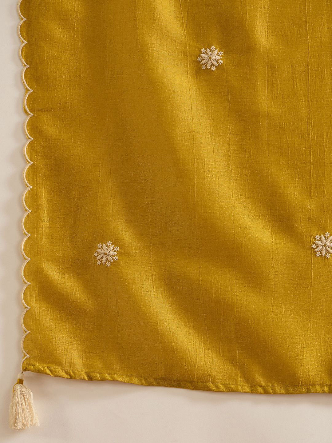 Women Ethnic Motifs Regular Thread Work Kurta with Trousers & Dupatta